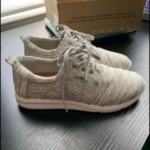 Toms Sneakers